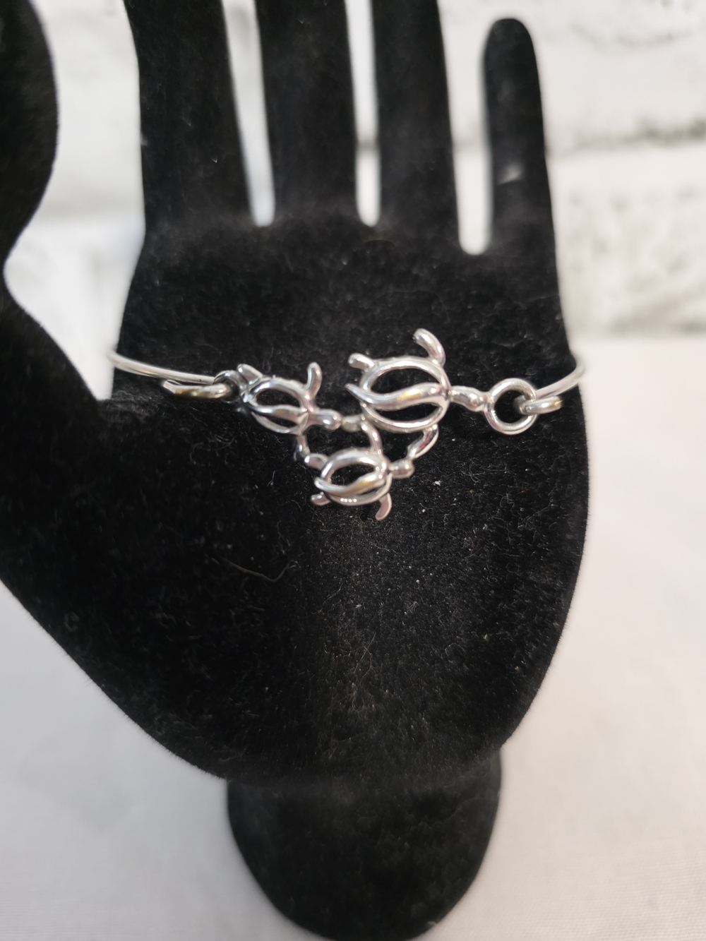 Sterling Silver Turtle Link Bangle Bracelet - Silver